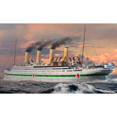 HobbyBoss 1/700 HMHS Britannic